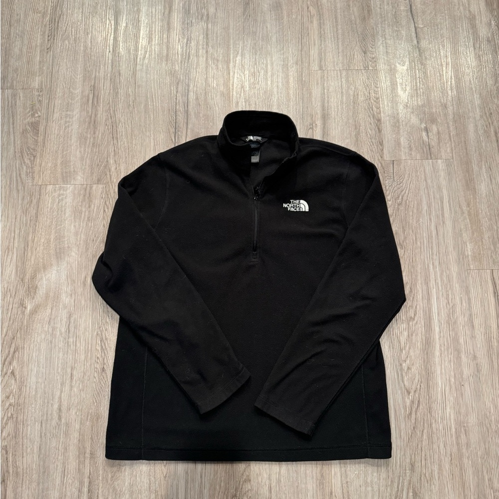 The North Face Men’s Pullover Size M